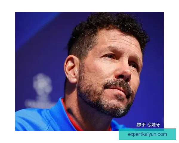 恩里克执教下球队防守效率显著提升，备受关注新标准逐渐形成