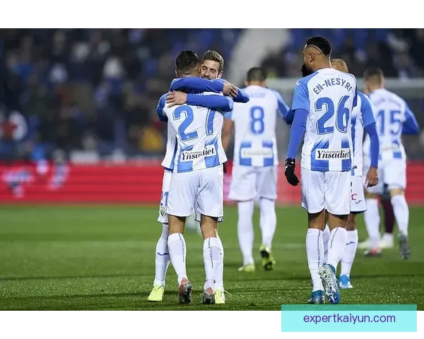 德甲朱利安·舒斯特主帅状态回暖，期待带领球队迎接下一场挑战